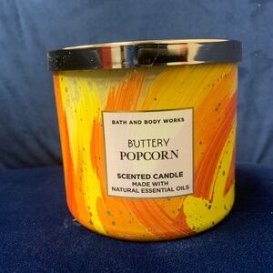 Bath and Body Works 3 wick candle